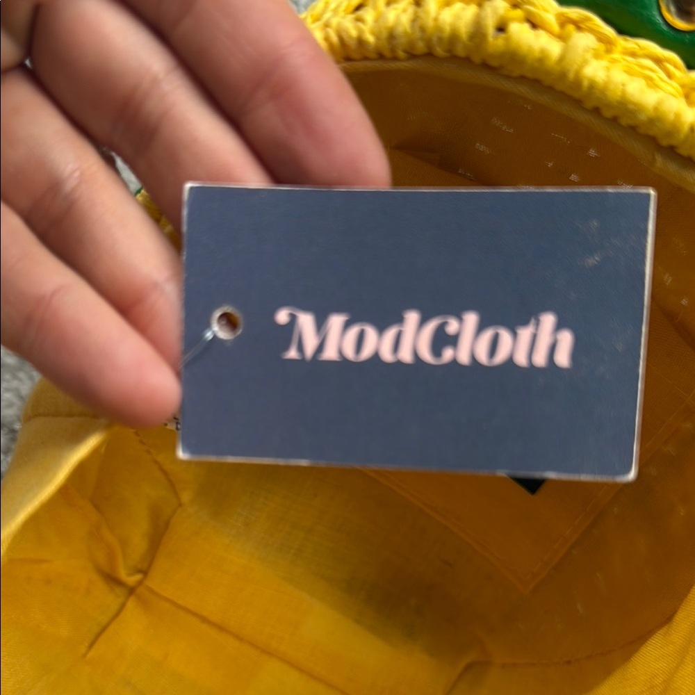 Modcloth Green and Yellow Crossbody Bag with Basket-Weave Design - Picture 3 of 6